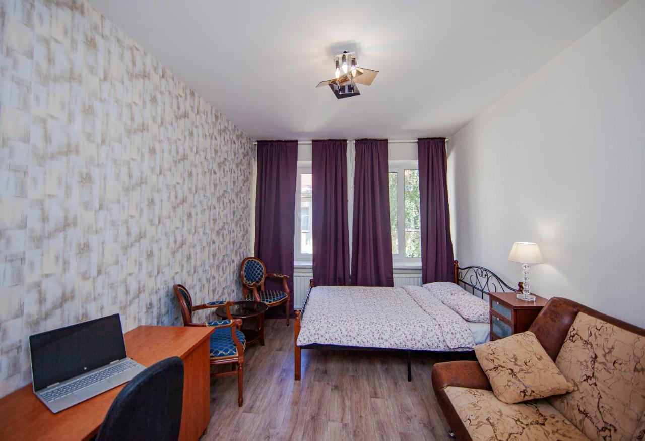 Old Town Apartment 3Br & 2Bthr Санкт Петербург Екстериор снимка